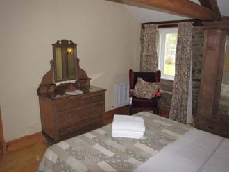 Master bedroom dressing table